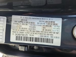 صورة 7 لـ 2025 Mazda CX-30 2.5 S CARBON EDITION
