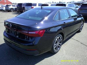 VOLKSWAGEN JETTA SPORT - 2