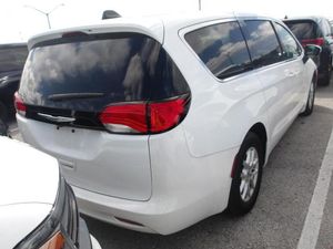 CHRYSLER VOYAGER LX - 2