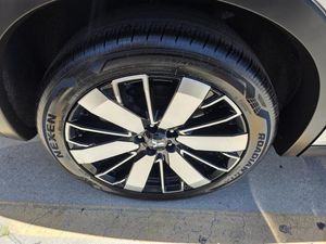 2025 Mitsubishi OUTLANDER SE — миниатюра 15