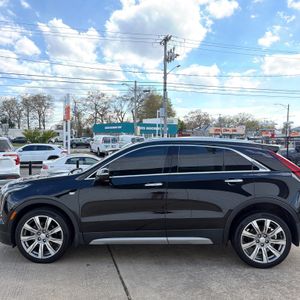 CADILLAC XT4 PREMIUM LUXURY - 2