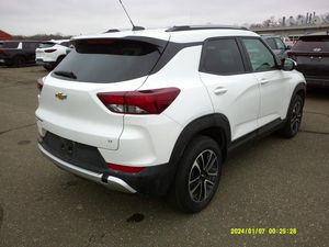 CHEVROLET TRAILBLAZER LT - 2