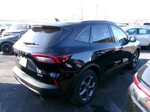 FORD ESCAPE ST-LINE - 2