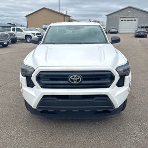 TOYOTA TACOMA SR - 8