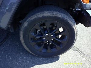 JEEP WRANGLER 4XE SAHARA - 9