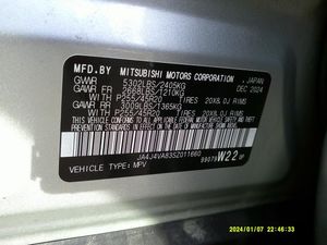 MITSUBISHI OUTLANDER SE - 7