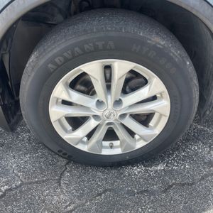 صورة مصغرة 13 لـ 2014 Nissan ROGUE SV