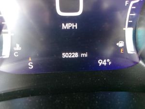 CHRYSLER PACIFICA TOURING L - 5