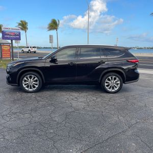 Toyota Highlander Limited - 2