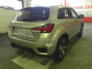 2025 Mitsubishi OUTLANDER SPORT SE — фото 2