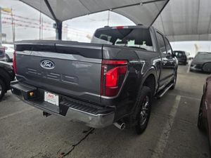FORD F-150 XLT - 2