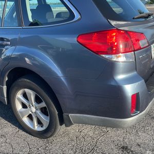 صورة مصغرة 50 لـ 2014 Subaru OUTBACK 2.5I
