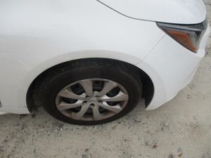 2024 Toyota COROLLA LE photo 11