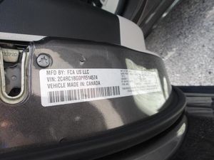 CHRYSLER PACIFICA TOURING L - 7