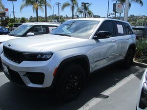 2025 JEEP GRAND CHEROKEE ALTITUDE — фото 1