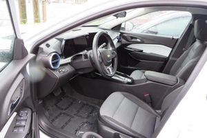 صورة 3 لـ 2025 Chevrolet TRAX LT