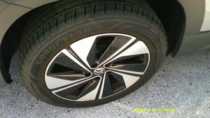 2025 Volkswagen TAOS SE 缩略图 14