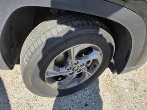 HYUNDAI TUCSON SEL - 10