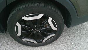 صورة مصغرة 24 لـ 2025 KIA TELLURIDE S