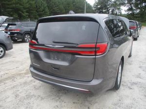 صورة 2 لـ 2023 Chrysler PACIFICA TOURING L