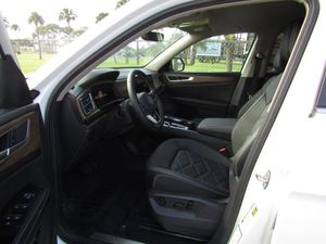 صورة 3 لـ 2025 Volkswagen ATLAS 2.0T SE W/TECHNOLOGY