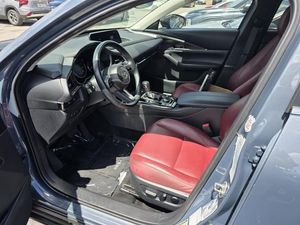صورة 3 لـ 2025 Mazda CX-30 2.5 S CARBON EDITION