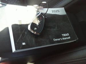 صورة 17 لـ 2025 Chevrolet TRAX LT