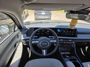 HYUNDAI SONATA SEL - 4