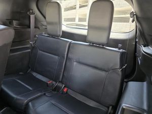 2025 Mitsubishi OUTLANDER SE — миниатюра 23