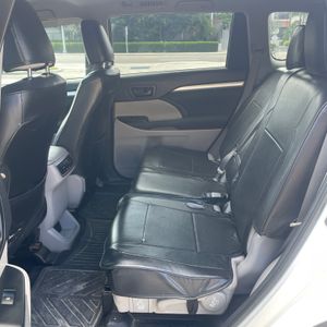 صورة مصغرة 26 لـ 2019 Toyota HIGHLANDER LE