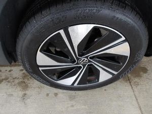 2025 Volkswagen TAOS SE 缩略图 12