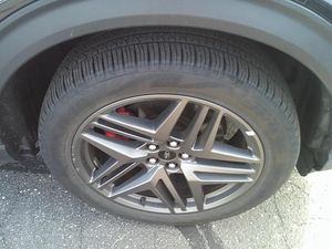 FORD EXPLORER ST-LINE - 10