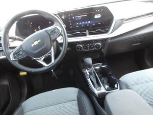 CHEVROLET TRAX LT - 8