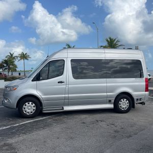 2021 Mercedes-BENZ SPRINTER 2500 照片 2