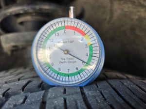 CHRYSLER PACIFICA TOURING L - 9