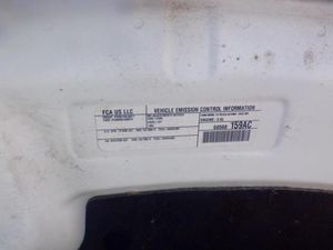 CHRYSLER VOYAGER LX - 7