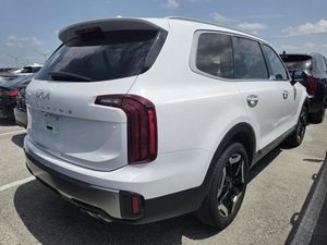 2025 KIA TELLURIDE S photo 2