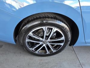 VOLKSWAGEN JETTA SPORT - 10