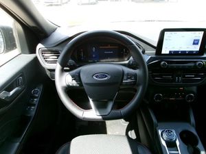 FORD ESCAPE ST-LINE - 4