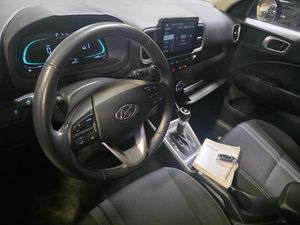 HYUNDAI VENUE SE - 4