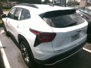 2025 Chevrolet TRAX LT — миниатюра 15