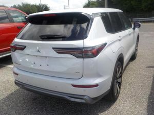 MITSUBISHI OUTLANDER SE - 2