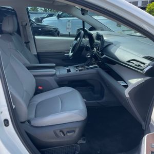 2023 Toyota SIENNA XLE 8-PASSENGER 缩略图 25