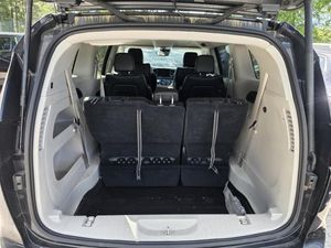 CHRYSLER PACIFICA TOURING L - 6