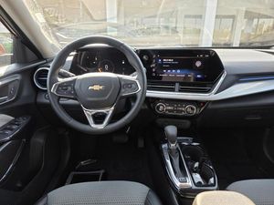 صورة 4 لـ 2025 Chevrolet TRAX LT