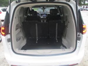 صورة 6 لـ 2024 Chrysler PACIFICA TOURING L