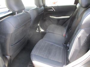 2025 Mitsubishi OUTLANDER SE thumbnail 17
