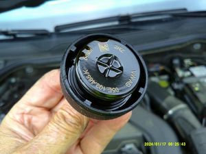 صورة 15 لـ 2025 Volkswagen TAOS SE