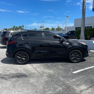 صورة 6 لـ 2022 KIA SPORTAGE NIGHTFALL