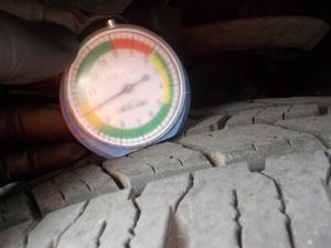 CHRYSLER PACIFICA TOURING L - 8